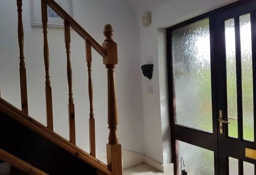 پانسیون Meadow Oak Accommodation