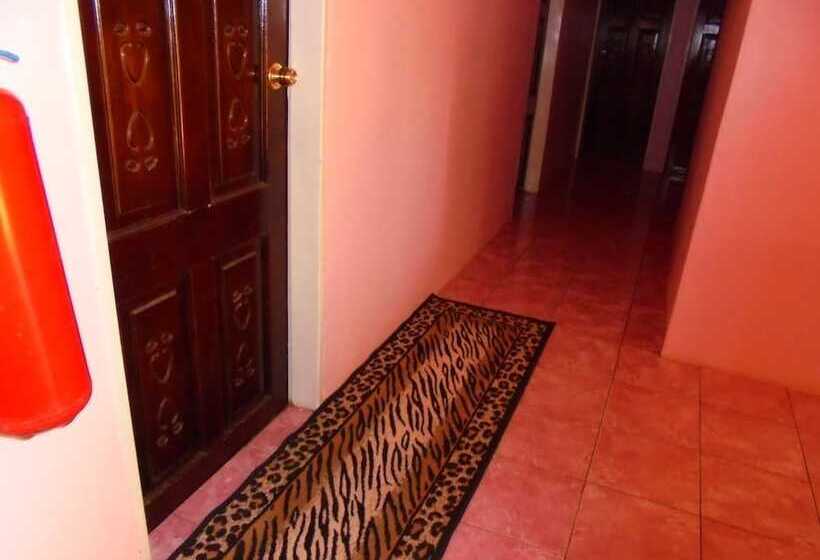 پانسیون Royal Kwandu Gardens