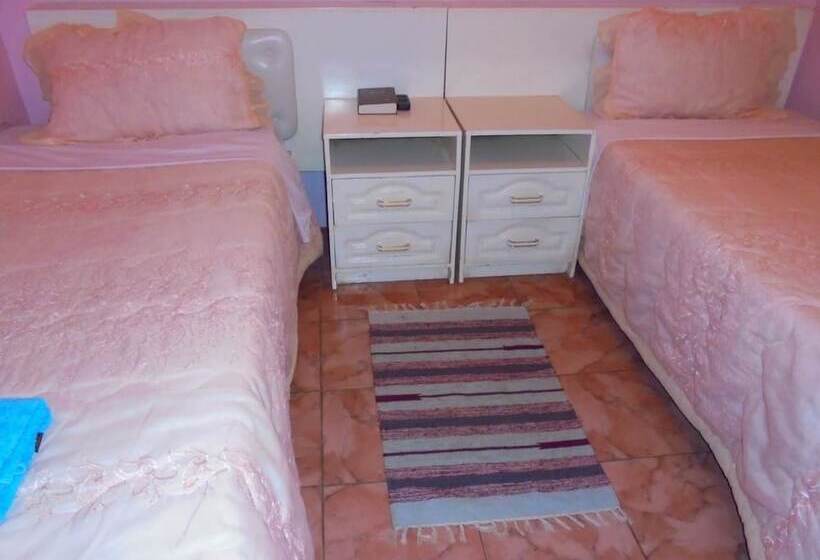 پانسیون Royal Kwandu Gardens