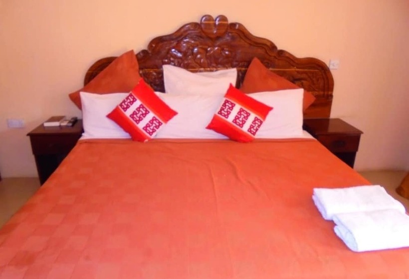 پانسیون Royal Kwandu Gardens