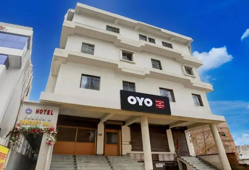 ホテル O Swarun And Banquet Hall