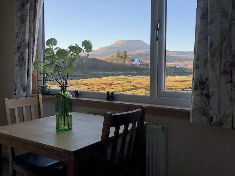 Aamiaismajoitus (B&B) Minnies Rooms