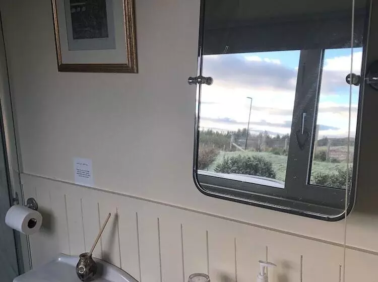 Aamiaismajoitus (B&B) Minnies Rooms