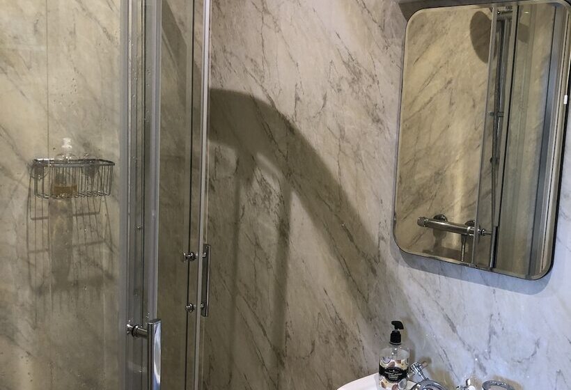 민박 Minnies Rooms