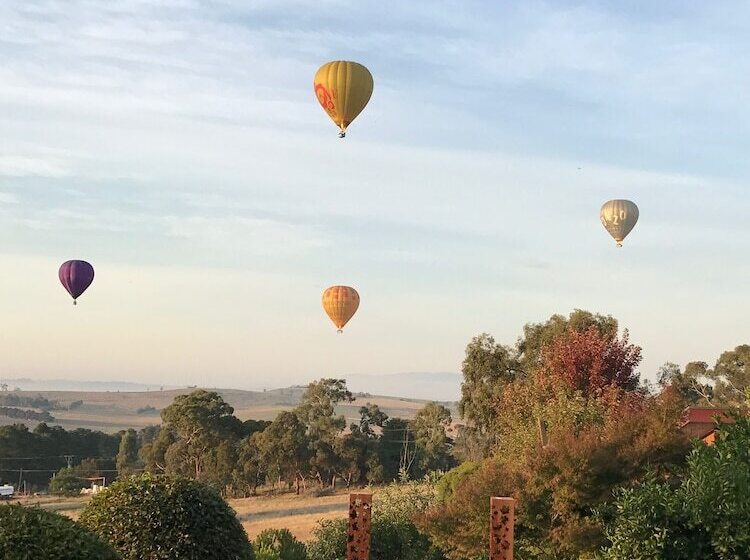 צימר The Studio Yarra Valley
