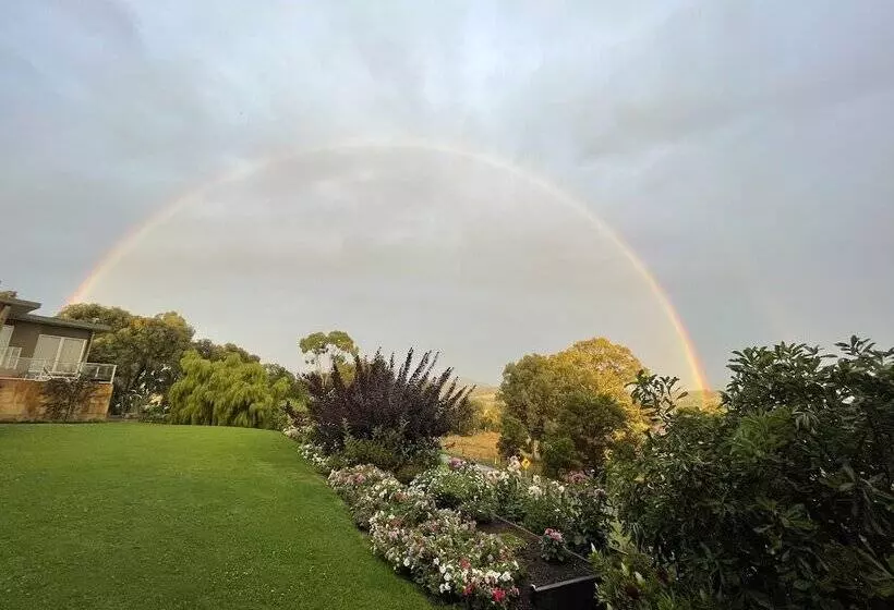 ベッドアンドブレックファースト The Studio  Yarra Valley