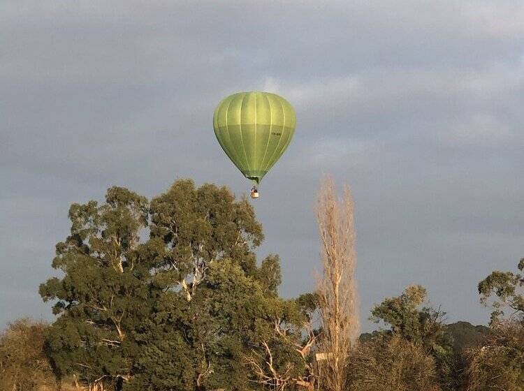 צימר The Studio Yarra Valley