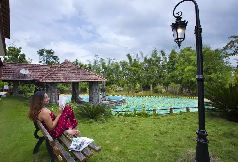 Hotel Coorg Cliffs Resort