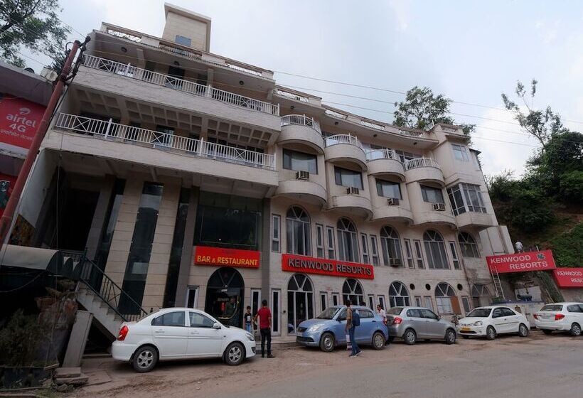 בית מלון כפרי Oyo 17097 Kenwood Resort