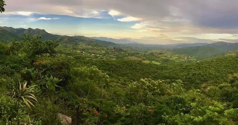 هتل Phophonyane Falls Ecolodge