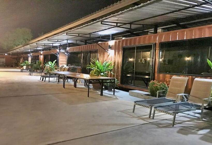 هتل Rintara Riverside Resort