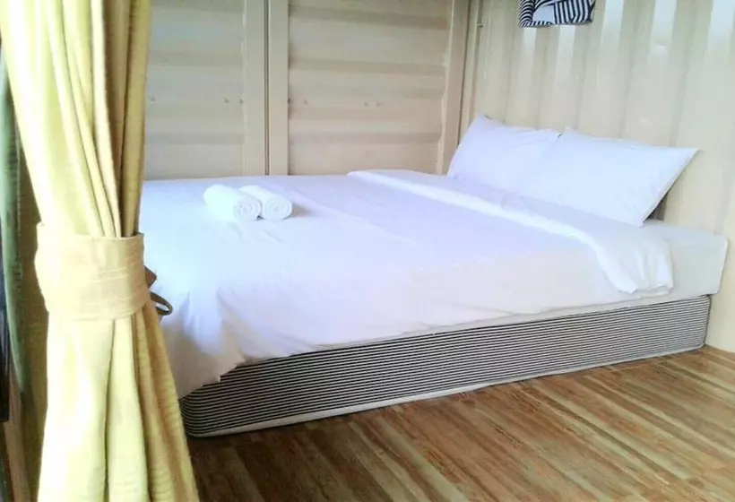 هتل Rintara Riverside Resort