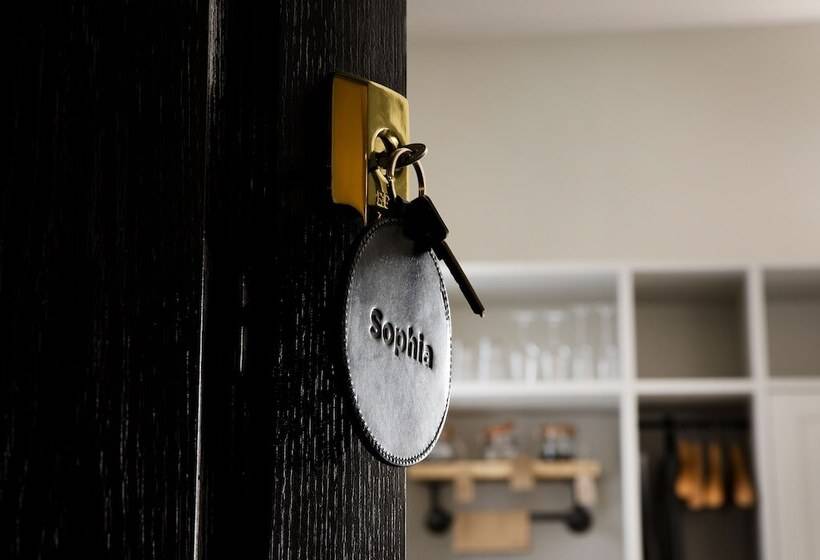 فندق St. Leonard S