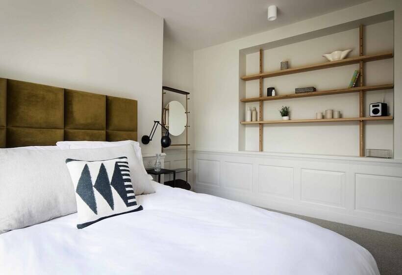 فندق St. Leonard S