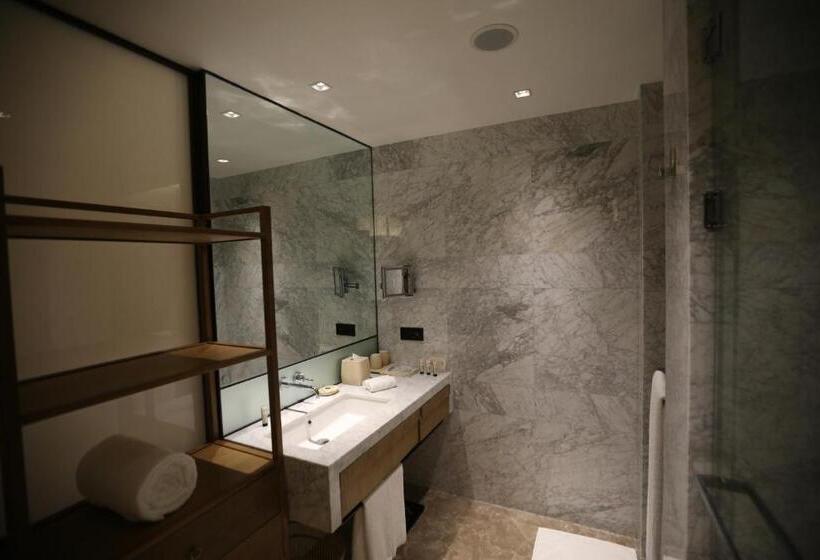 The Sifang Hotel Nanjing, Autograph Collection