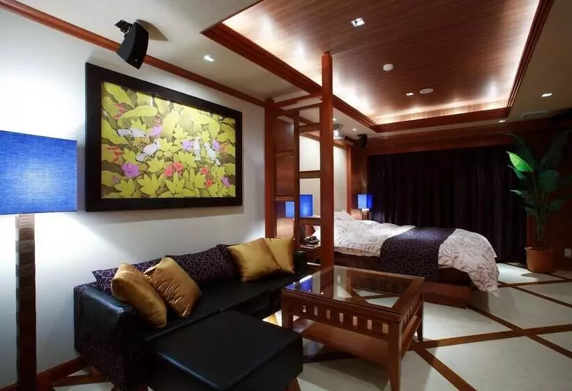 Hotelli Water Gate Tokuyama Adult Only