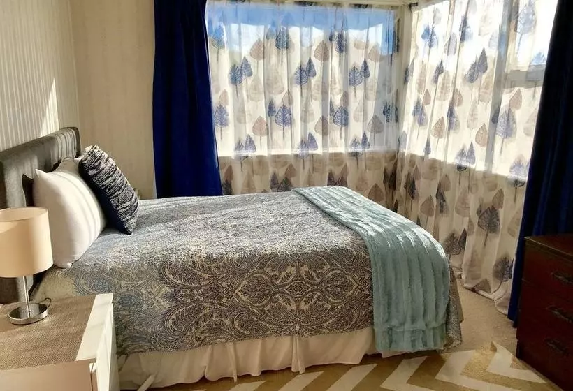 Majatalo Bluff Port Vista