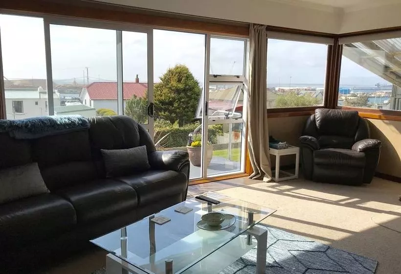 Majatalo Bluff Port Vista