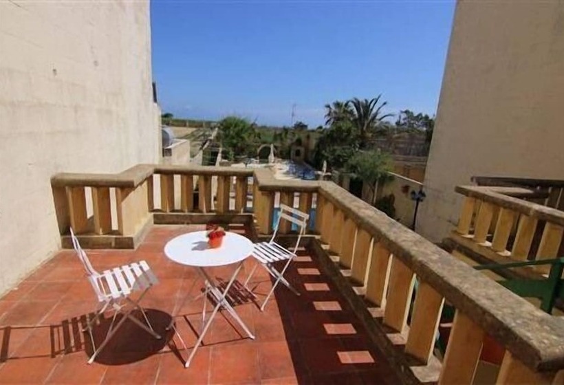 بنسيون Happy & Healthy Farmhouse Gozo