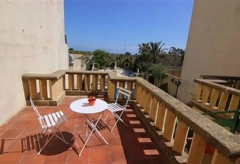 پانسیون Happy & Healthy Farmhouse Gozo