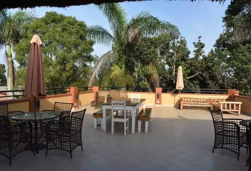 پانسیون Secrets Guest House Entebbe
