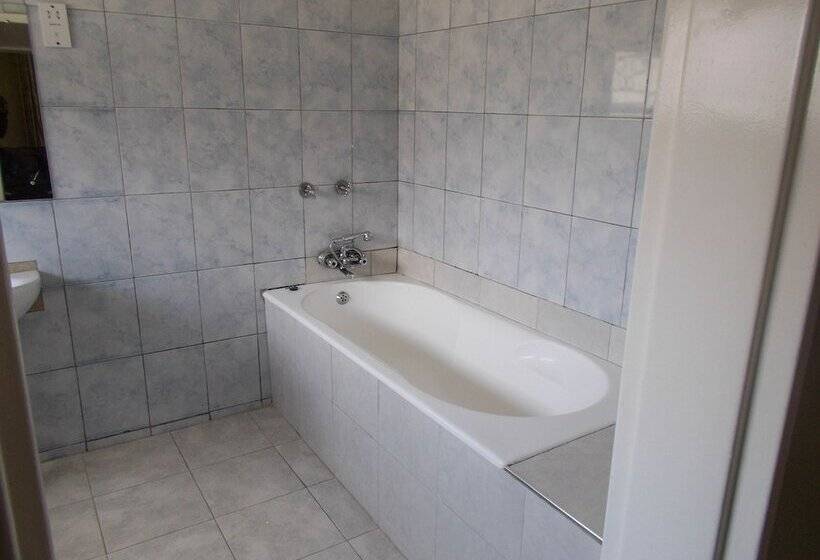 پانسیون Tecla Lodges