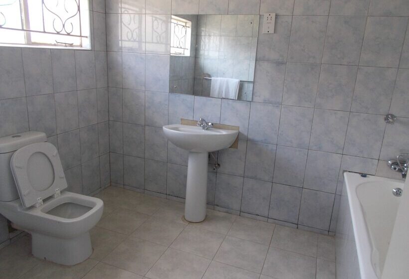 پانسیون Tecla Lodges