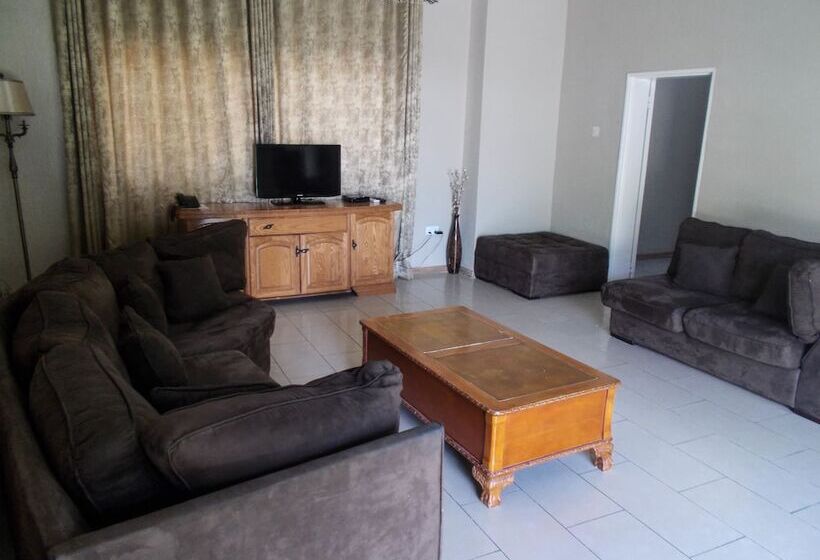 پانسیون Tecla Lodges