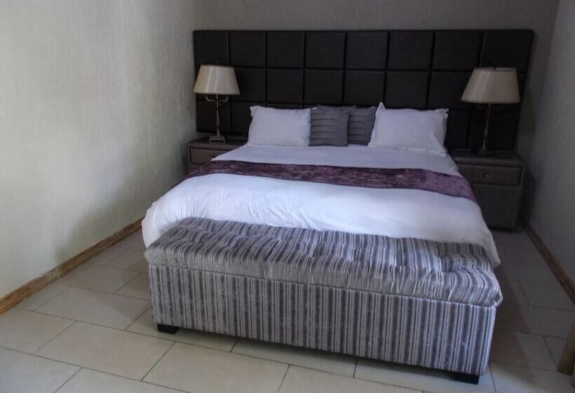 پانسیون Tecla Lodges