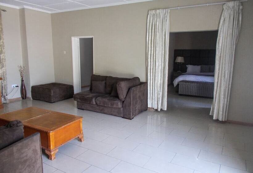 پانسیون Tecla Lodges