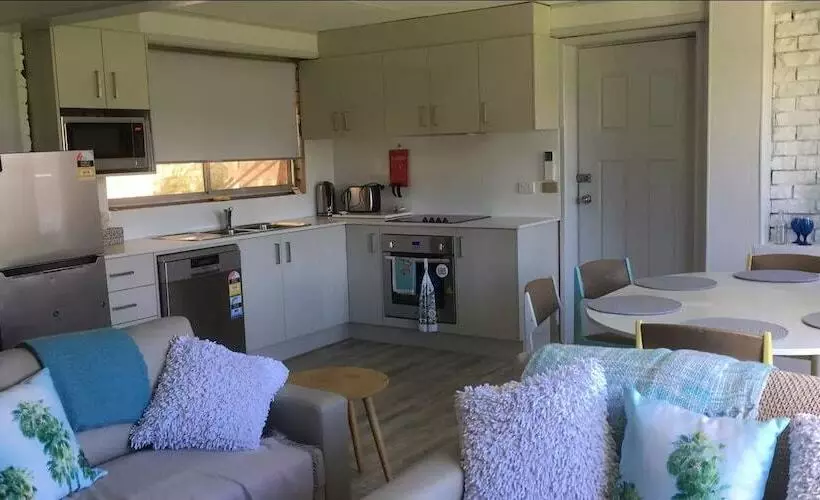 Absolute Beachfront Malua Bay