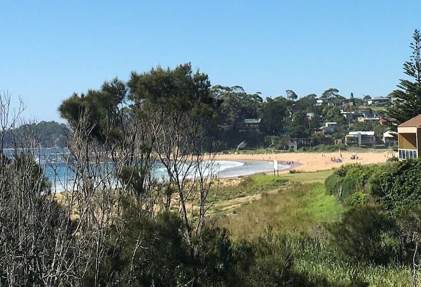 Absolute Beachfront Malua Bay