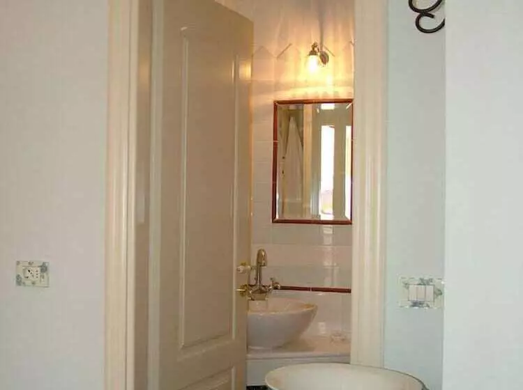 Aamiaismajoitus (B&B) Locanda Zacco