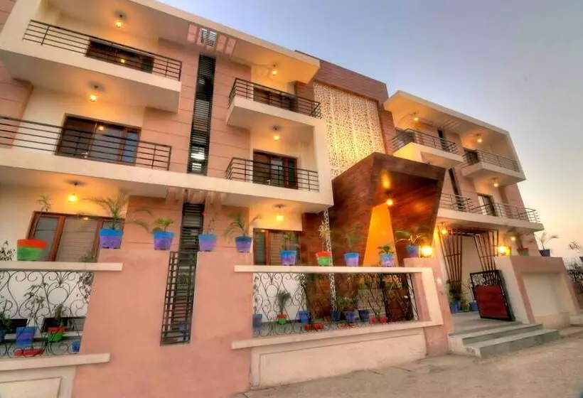 Hotelli Atithi Suites   An Ahg