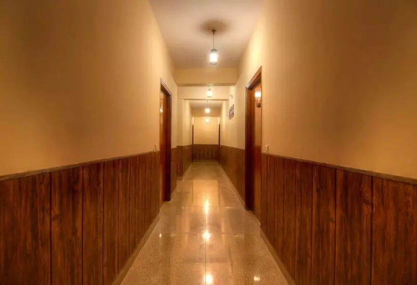 Hotelli Atithi Suites   An Ahg