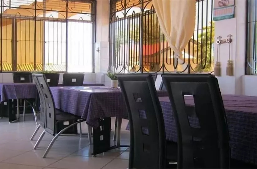 هتل Mahale Classic Lodge