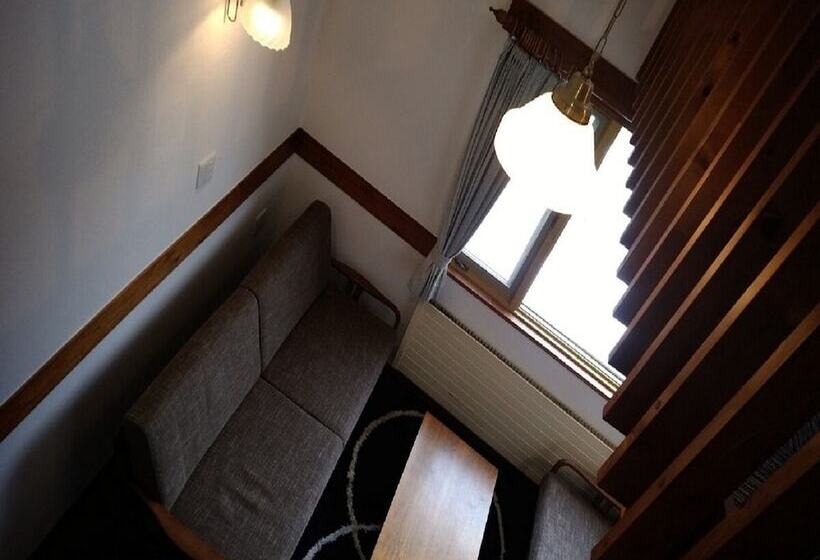 酒店 Pension Asangi