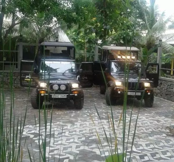 هتل Safari Queens Resort