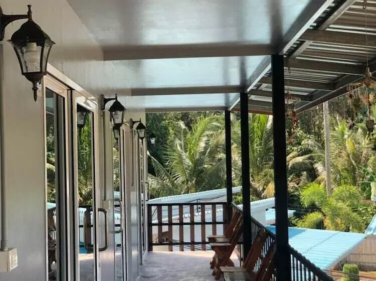 Hotelli Smile Resort Koh Mook