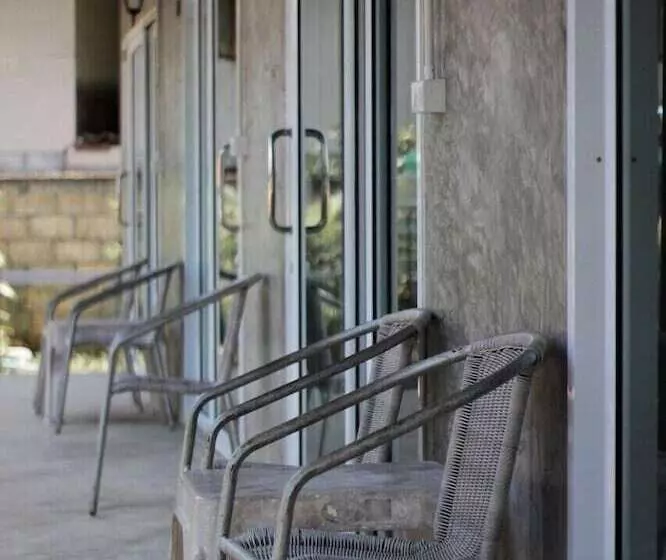 Hotelli Smile Resort Koh Mook