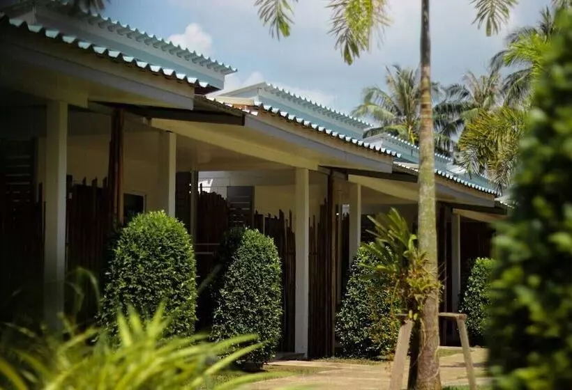 Hotelli Smile Resort Koh Mook