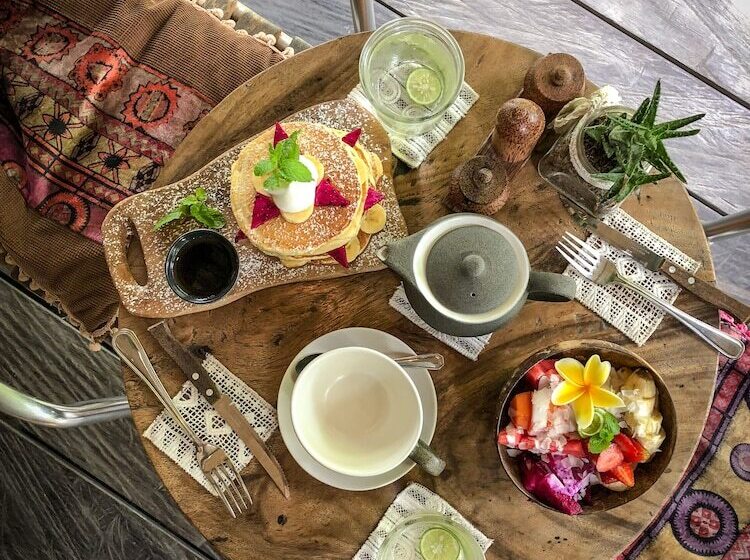 호텔 Taman Nauli Boutique Rooms