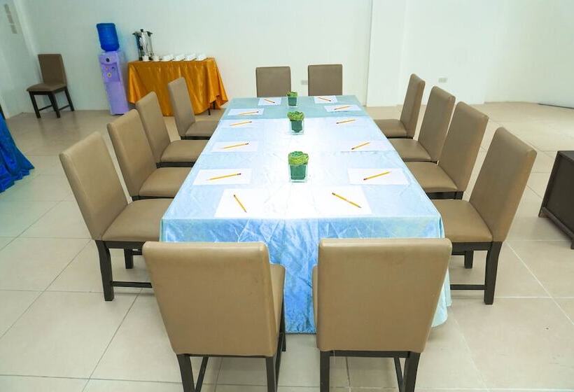 酒店 Whitewoods Convention & Leisure