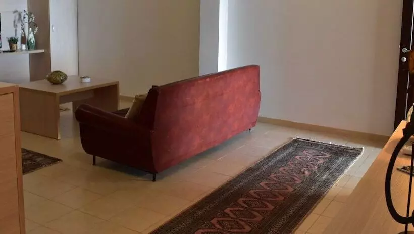 Retkeilymaja Miramare Scilla Gyh Luxury