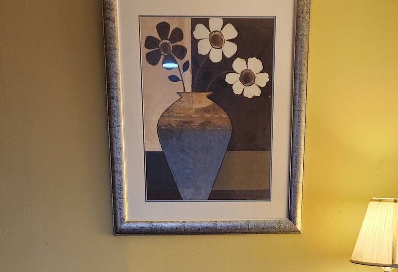 فندق على الطريق Budget Inn