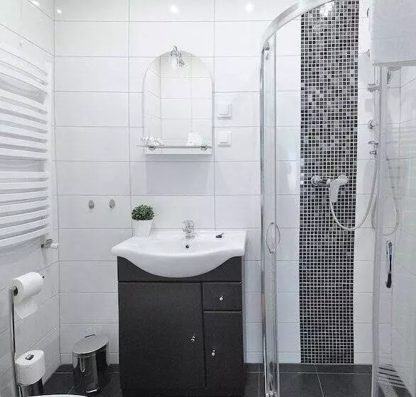 Majatalo 7th Room Guest House