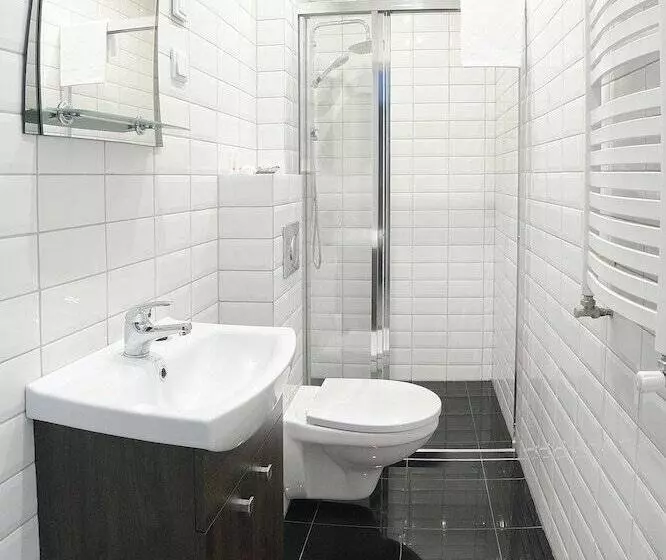 Majatalo 7th Room Guest House