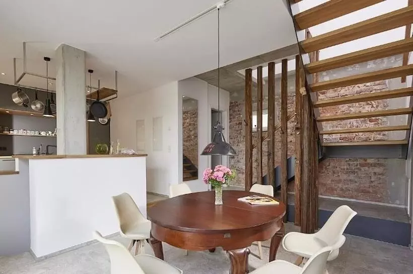 Majatalo Bei Meyers Schlafen & Feiern