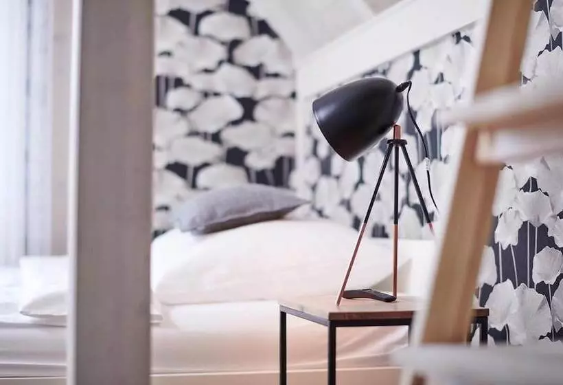 Majatalo Bei Meyers Schlafen & Feiern