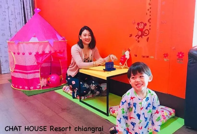 ペンション Chat House Soi 18 Mithuna Chiangrai